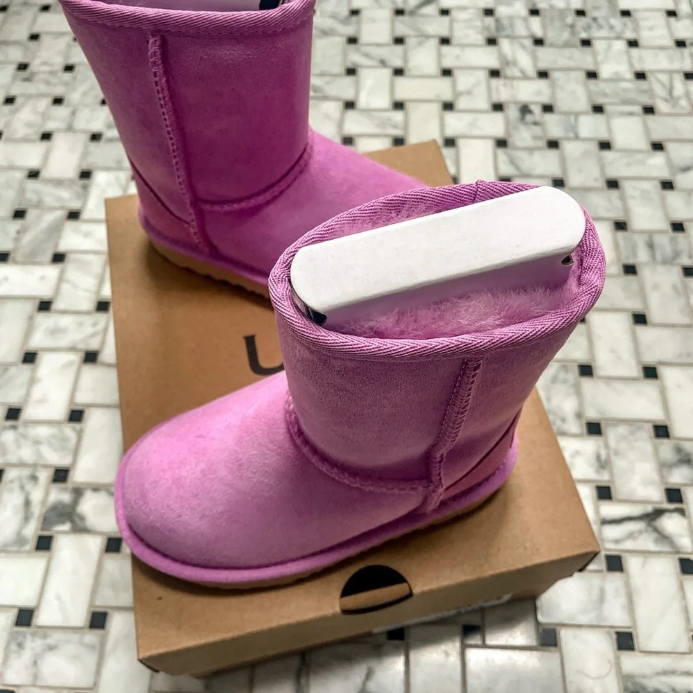 UGG Classic II Boots Kids Size 8 | Pink Suede | Toddler Girls | New In Box